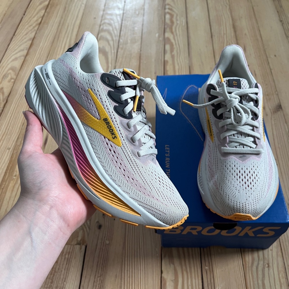 Brooks Ghost 16 Running Shoes Womens 5 Oyster Pink Yellow DNA LOFT v3 1204181B